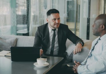 Waarom leiderschap onder druk begeleiding vraagt